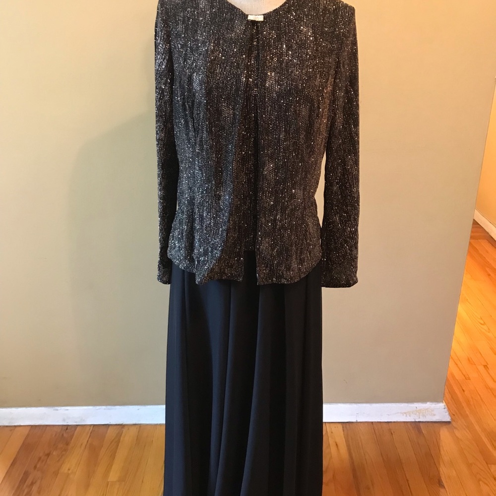 NWOT  A line long shimmer dress & jacket